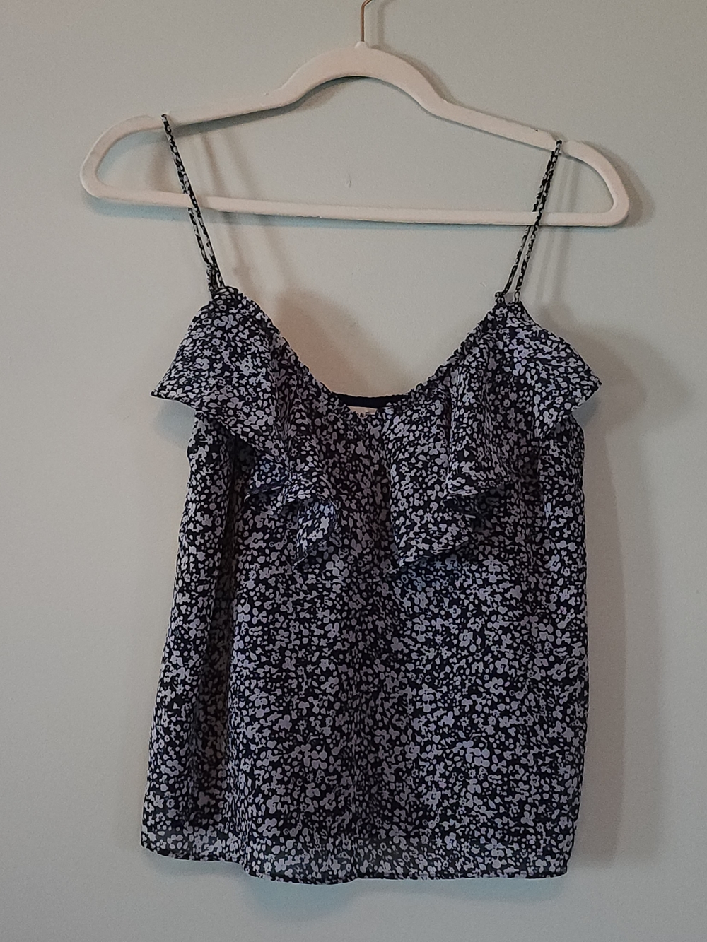 Abercrombie & Fitch Navy and White Floral Ruffle Cami